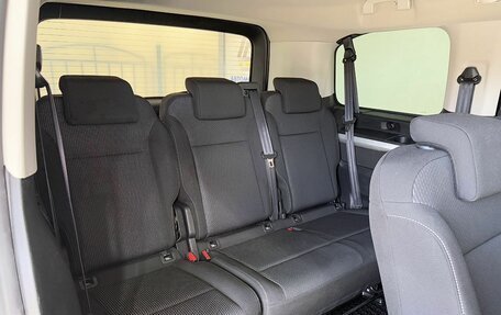 Peugeot Traveller I, 2020 год, 2 699 000 рублей, 14 фотография