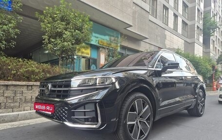 Volkswagen Touareg III, 2026 год, 13 500 000 рублей, 2 фотография