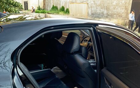 Toyota Camry, 2019 год, 2 140 000 рублей, 3 фотография