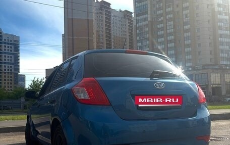 KIA cee'd I рестайлинг, 2010 год, 650 000 рублей, 6 фотография
