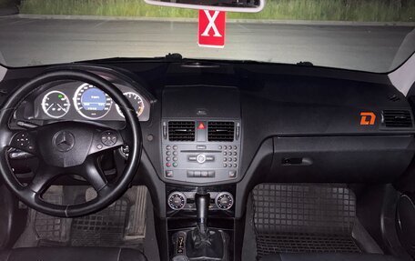 Mercedes-Benz C-Класс, 2011 год, 1 200 000 рублей, 6 фотография