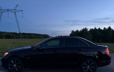 Mercedes-Benz C-Класс, 2011 год, 1 200 000 рублей, 2 фотография