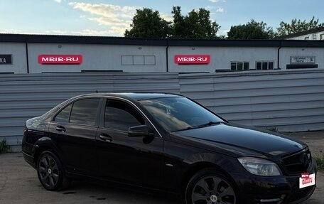 Mercedes-Benz C-Класс, 2011 год, 1 200 000 рублей, 10 фотография