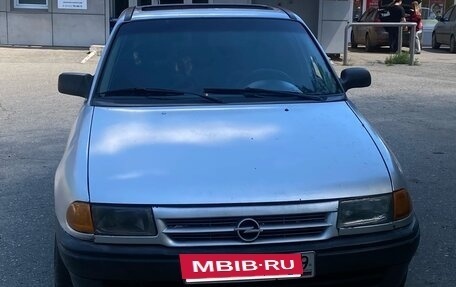 Opel Astra F, 1992 год, 65 000 рублей, 3 фотография
