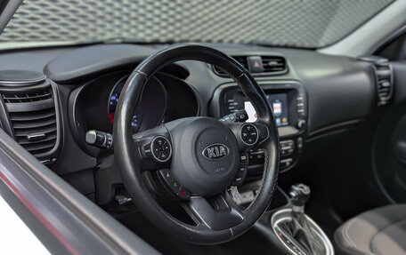 KIA Soul II рестайлинг, 2017 год, 1 455 000 рублей, 8 фотография