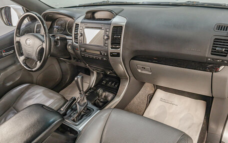 Toyota Land Cruiser Prado 120 рестайлинг, 2008 год, 1 979 000 рублей, 16 фотография