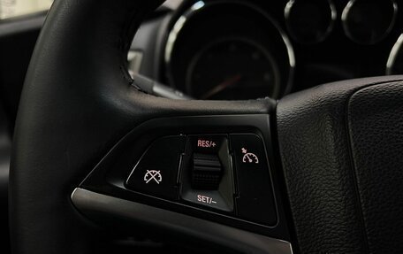 Opel Astra J, 2011 год, 615 000 рублей, 20 фотография