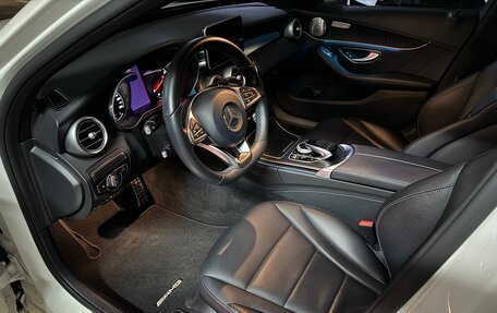 Mercedes-Benz C-Класс, 2016 год, 3 500 000 рублей, 4 фотография