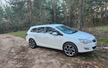 Opel Astra J, 2012 год, 900 000 рублей, 9 фотография