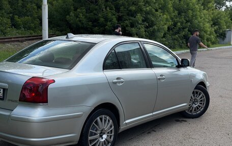 Toyota Avensis III рестайлинг, 2004 год, 620 000 рублей, 5 фотография
