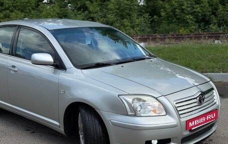 Toyota Avensis III рестайлинг, 2004 год, 620 000 рублей, 6 фотография