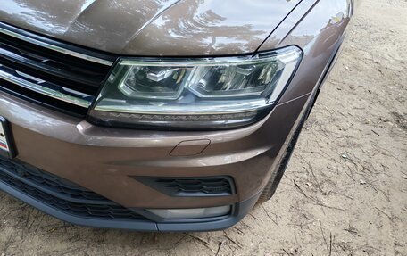 Volkswagen Tiguan II, 2019 год, 2 120 000 рублей, 3 фотография