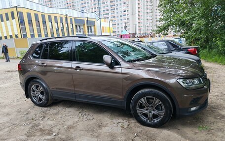 Volkswagen Tiguan II, 2019 год, 2 120 000 рублей, 5 фотография