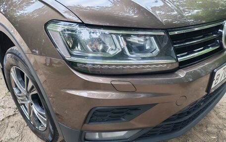 Volkswagen Tiguan II, 2019 год, 2 120 000 рублей, 2 фотография