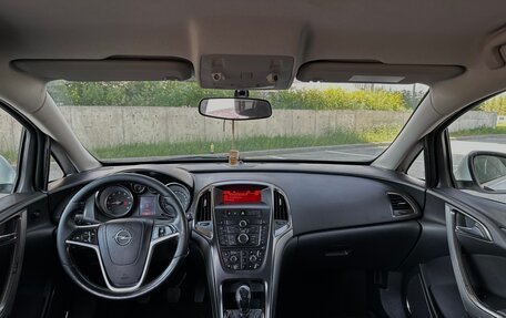 Opel Astra J, 2011 год, 529 000 рублей, 8 фотография