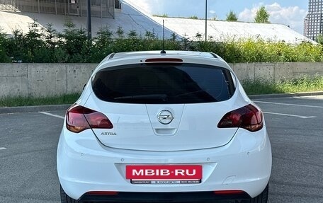 Opel Astra J, 2011 год, 529 000 рублей, 4 фотография