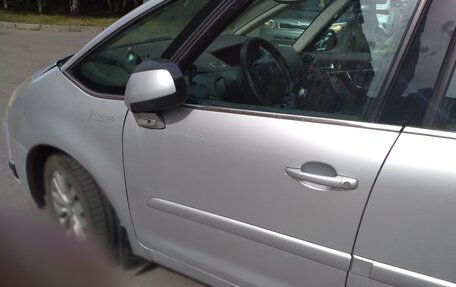 Citroen C4 Picasso II рестайлинг, 2009 год, 630 000 рублей, 5 фотография