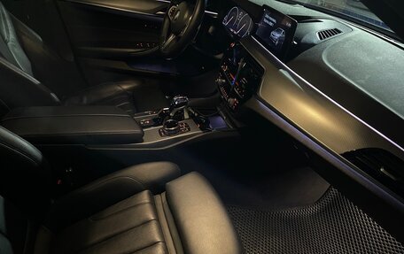 BMW 5 серия, 2018 год, 3 500 000 рублей, 10 фотография