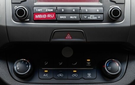KIA Sportage III, 2015 год, 1 600 000 рублей, 13 фотография