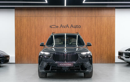 BMW X7, 2025 год, 18 894 000 рублей, 3 фотография