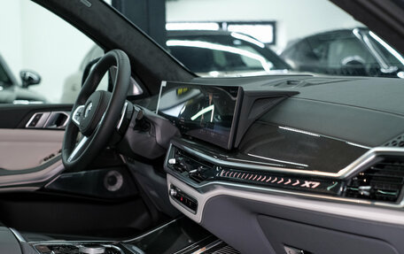 BMW X7, 2025 год, 18 894 000 рублей, 38 фотография