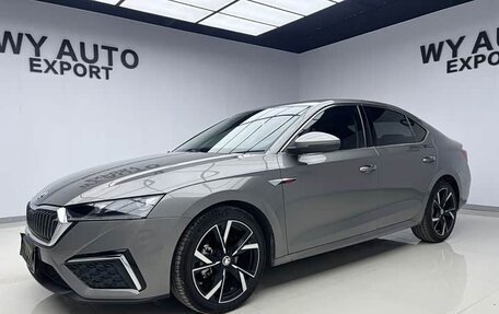 Skoda Octavia IV, 2023 год, 2 212 000 рублей, 1 фотография
