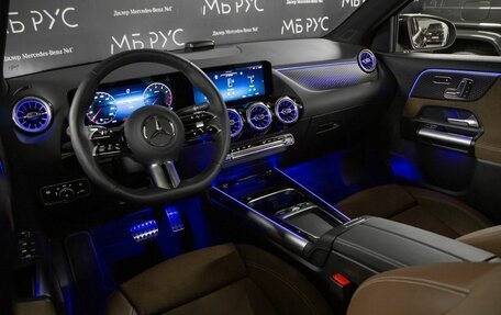 Mercedes-Benz GLA, 2024 год, 6 000 000 рублей, 12 фотография