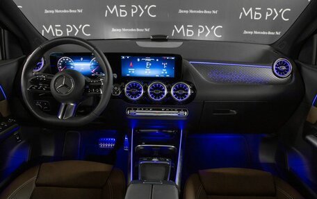 Mercedes-Benz GLA, 2024 год, 6 000 000 рублей, 13 фотография