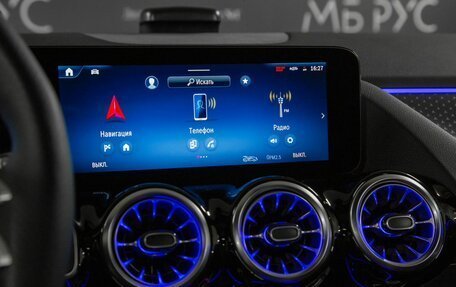 Mercedes-Benz GLA, 2024 год, 6 000 000 рублей, 17 фотография