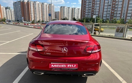 Mercedes-Benz C-Класс, 2018 год, 3 150 000 рублей, 6 фотография