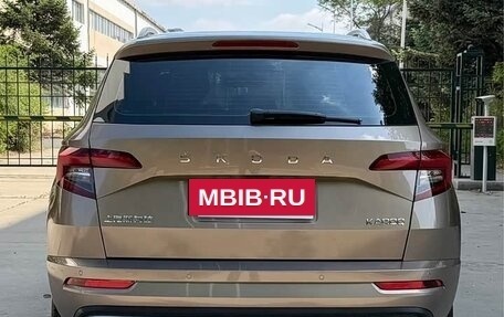 Skoda Karoq I, 2023 год, 2 247 000 рублей, 6 фотография