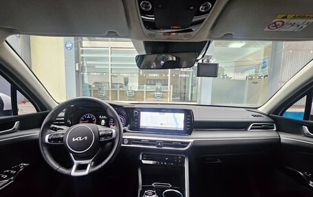 KIA K5, 2023 год, 2 347 000 рублей, 8 фотография