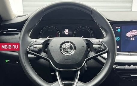 Skoda Octavia IV, 2023 год, 2 212 000 рублей, 11 фотография