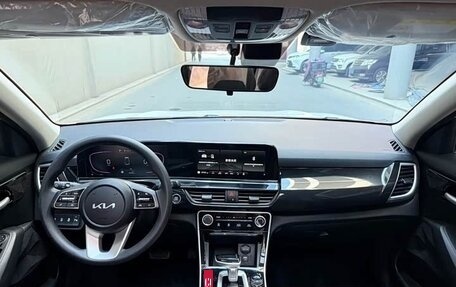 KIA Seltos I, 2023 год, 2 068 000 рублей, 9 фотография
