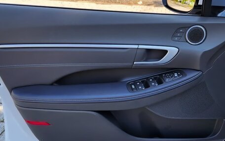 Hyundai Sonata VIII, 2023 год, 2 590 000 рублей, 14 фотография