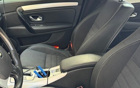 Renault Laguna III рестайлинг, 2008 год, 645 000 рублей, 9 фотография