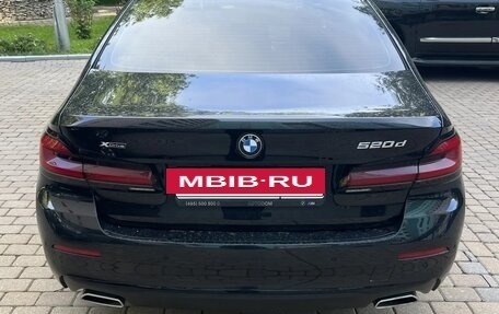 BMW 5 серия, 2021 год, 3 600 000 рублей, 2 фотография