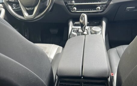 BMW 5 серия, 2021 год, 3 600 000 рублей, 14 фотография