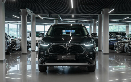 Toyota Highlander, 2026 год, 5 300 000 рублей, 3 фотография