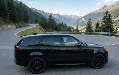 Land Rover Range Rover IV рестайлинг, 2026 год, 20 700 000 рублей, 2 фотография