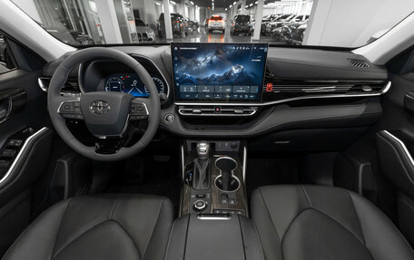 Toyota Highlander, 2026 год, 5 300 000 рублей, 8 фотография