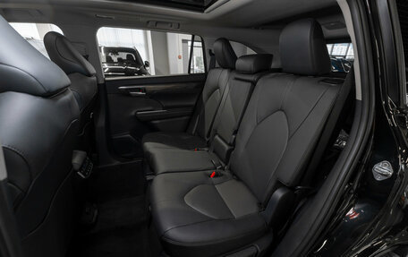 Toyota Highlander, 2026 год, 5 300 000 рублей, 14 фотография