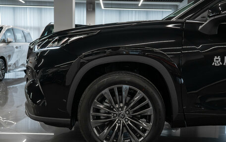 Toyota Highlander, 2026 год, 5 300 000 рублей, 31 фотография