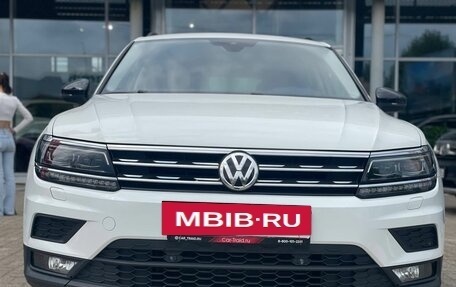 Volkswagen Tiguan II, 2019 год, 2 590 000 рублей, 3 фотография