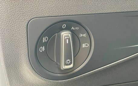 Volkswagen Tiguan II, 2019 год, 2 590 000 рублей, 10 фотография