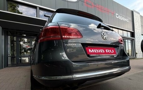 Volkswagen Passat B7, 2011 год, 999 900 рублей, 11 фотография
