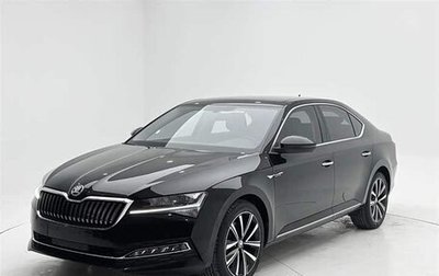Skoda Superb III рестайлинг, 2023 год, 2 378 000 рублей, 1 фотография