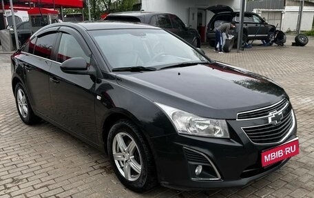 Chevrolet Cruze II, 2012 год, 650 000 рублей, 1 фотография