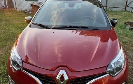 Renault Kaptur I рестайлинг, 2019 год, 1 300 000 рублей, 1 фотография