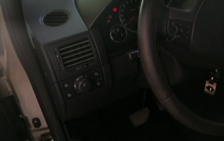 Opel Meriva, 2006 год, 420 000 рублей, 24 фотография